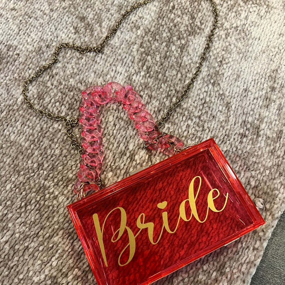 Pink Bride box bag.